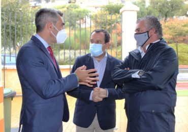 Solicitando así una solución a la falta de comedor en 49 centros educativos de la provincia