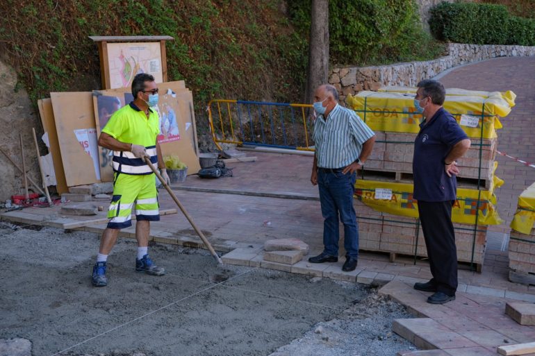 “Además, hemos instalado 54 metros cuadrados de solería nueva”, ha añadido Rodríguez