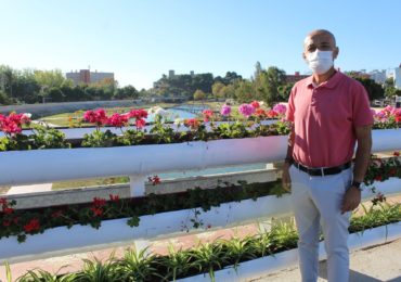 Siendo la creación del tercer jardín vertical situado sobre el puente de Miramar