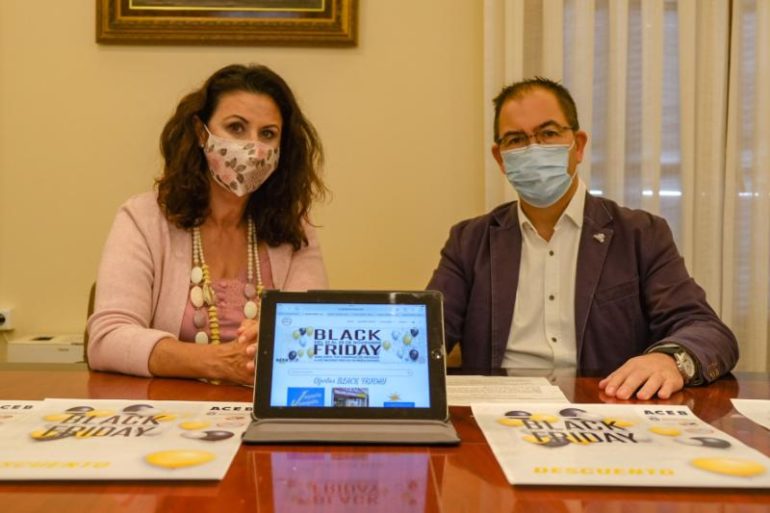Medio centenar de establecimientos ofrecerán hasta el 50% de descuentos durante el evento