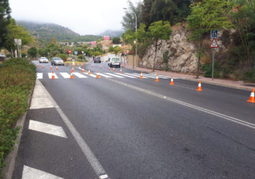 Se han repintado los 13 pasos de peatones de la avenida