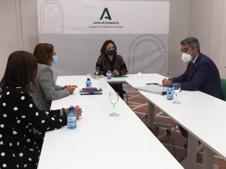 El alcalde y Elena Galán mantienen un encuentro con Patricia Navarro, delegada del Gobierno Andaluz