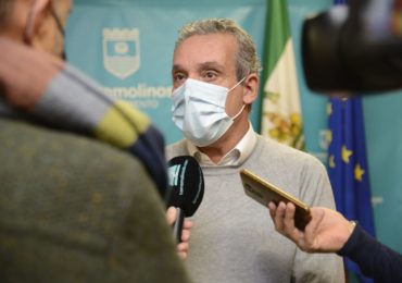El concejal Antonio Ruiz destaca la prohibición de circular en zonas peatonales