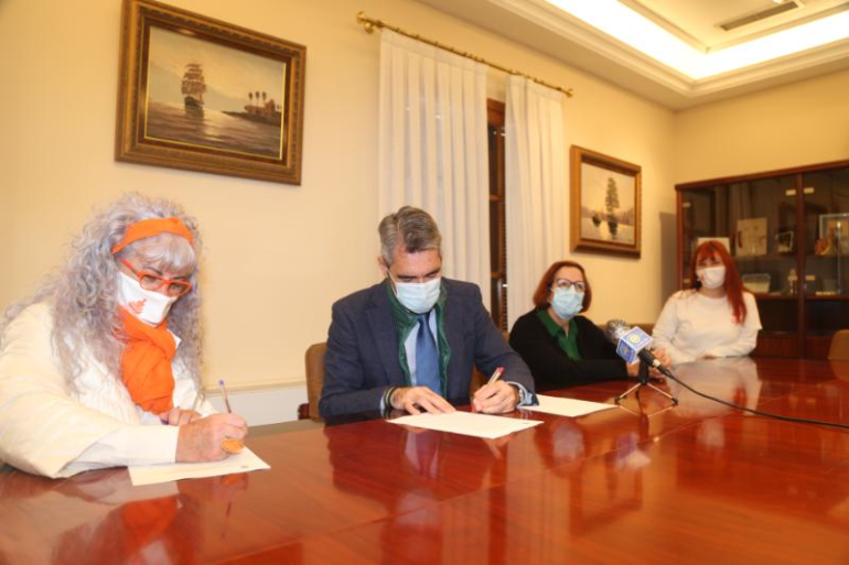 Teniendo como fin esta asociación la realización de clases de yoga