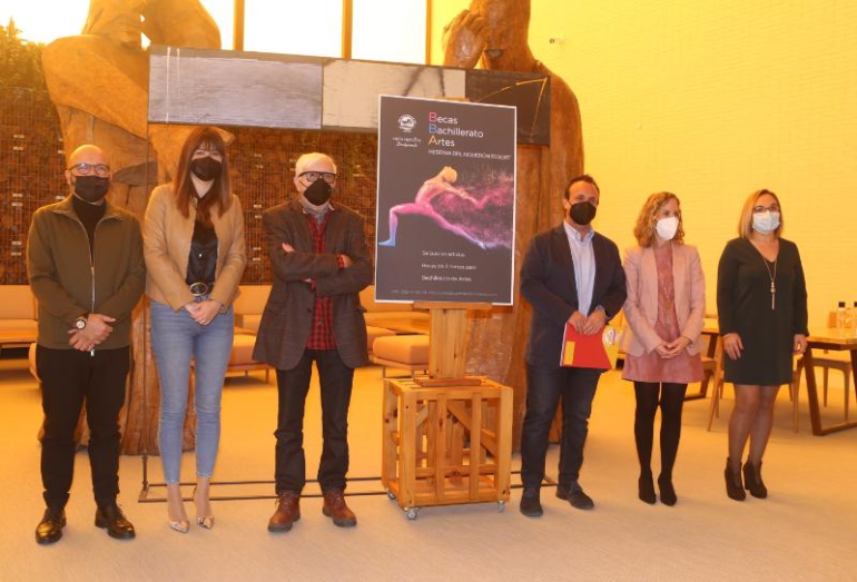 Becas para facilitar el acceso del alumnado de Benalmádena al Bachillerato de Artes