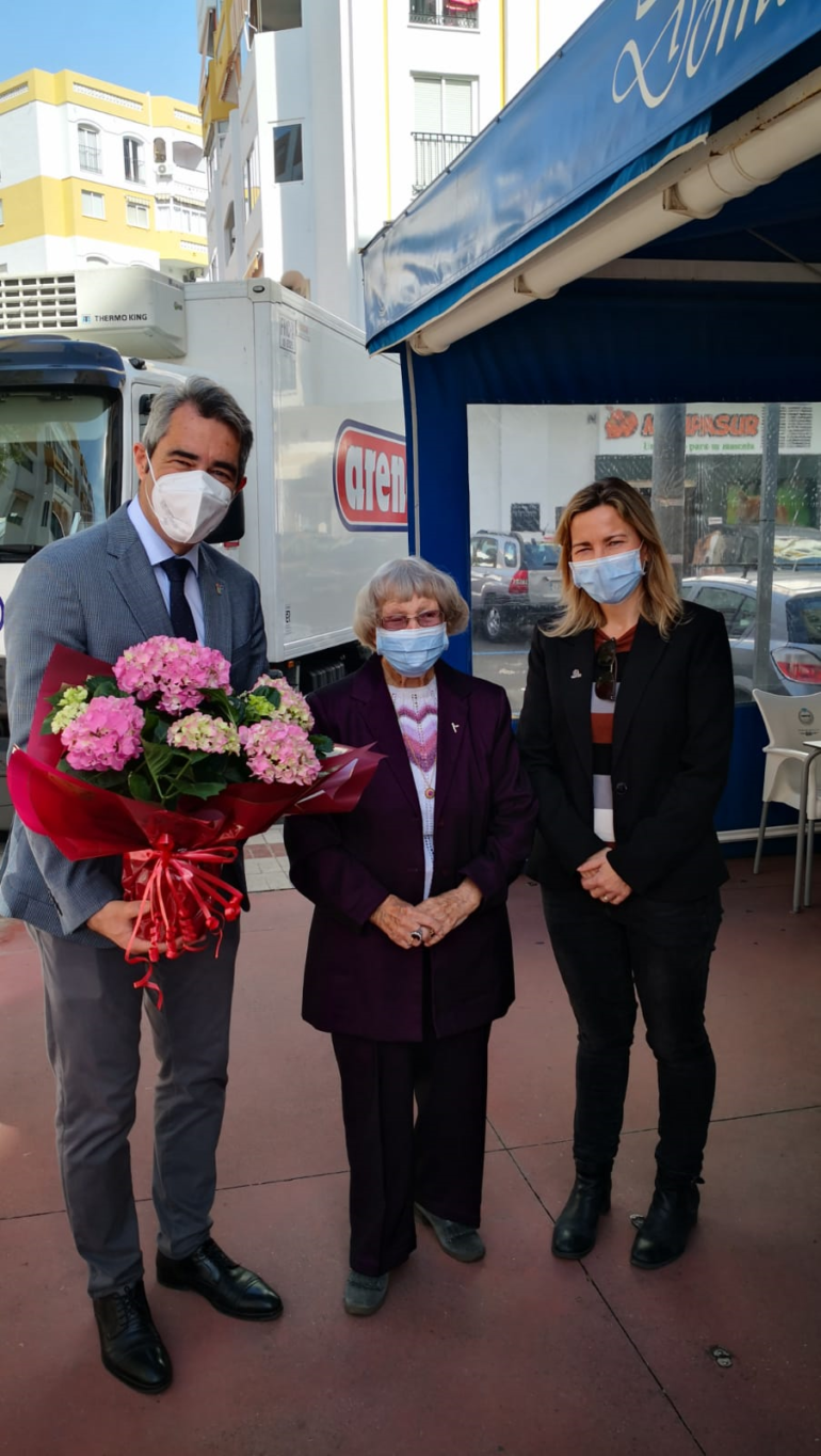 Tras una intensa trayectoria profesional en Londres, eligió Benalmádena para pasar su jubilación, ciudad en la que lleva residiendo 40 años