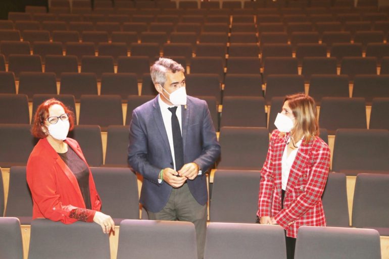 Se han visitado esta mañana la Casa de la Cultura para comprobar el resultado final de las obras