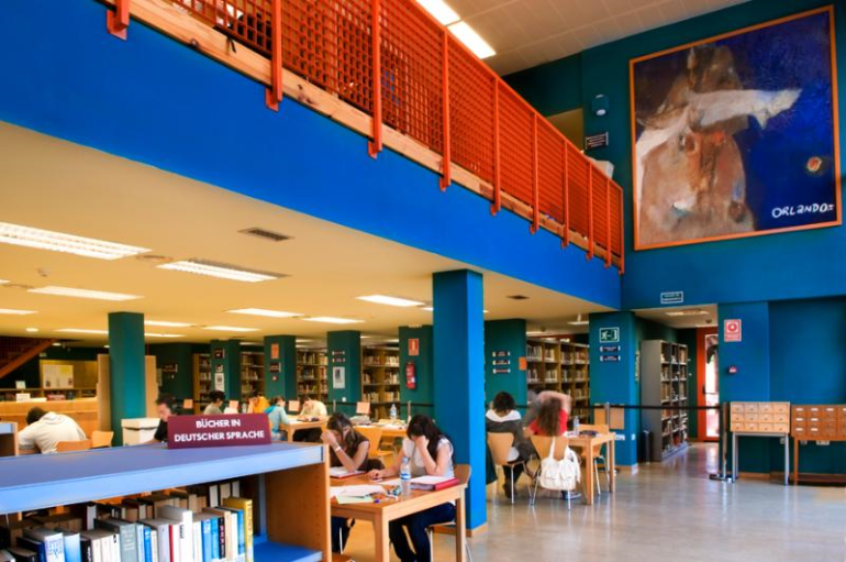BIBLIOTECA 5