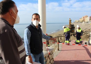 Hidalgo supervisando los trabajos