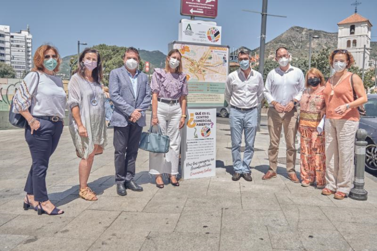 centro comercial abierto