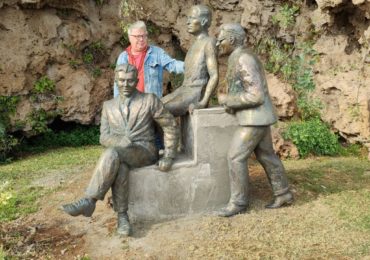 esculturas-punta-de-torremolinos