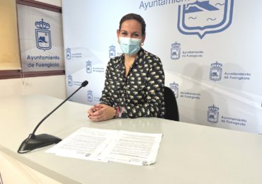 Isabel Moreno informa del concurso de balcones de Semana Santa