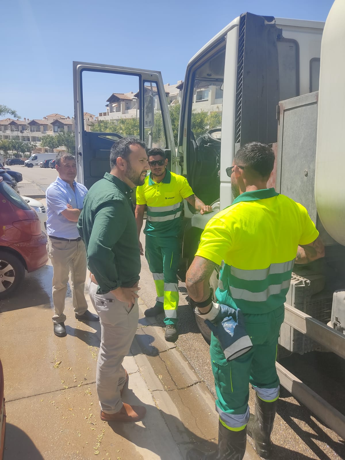 Olea supervisa la puesta en marcha del Plan de Choque de Limpieza ...
