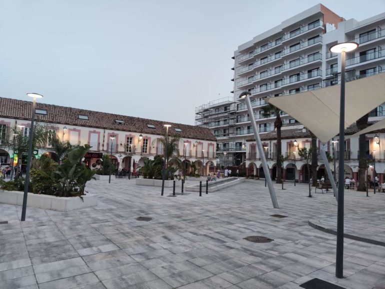 66f270d4-d092-4db8-b9ec-fc70349c3560