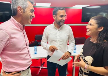 11062024 - Victo Navas, Daniel Pérez y Patricia Gutiérrez en reunión de la CEP del PSOE de Málaga