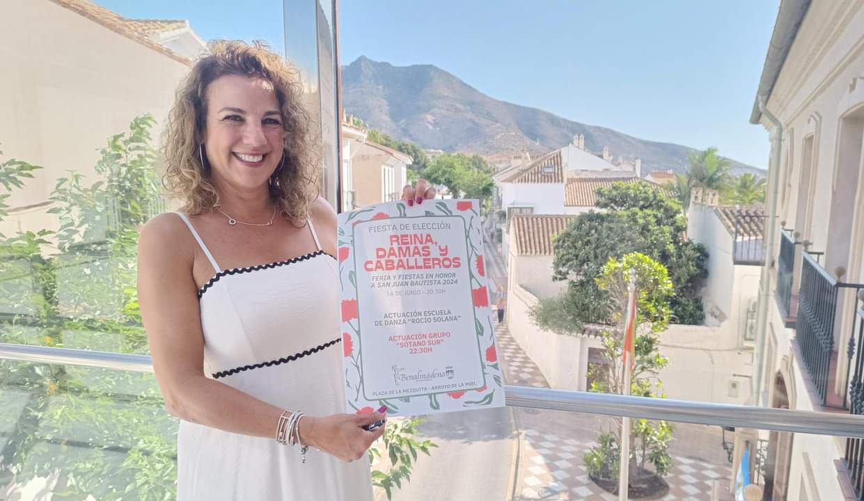 La Plaza de la Mezquita acoge el acto de Elección de Reina, Damas y  Caballeros 2024 – Guía de Benalmádena