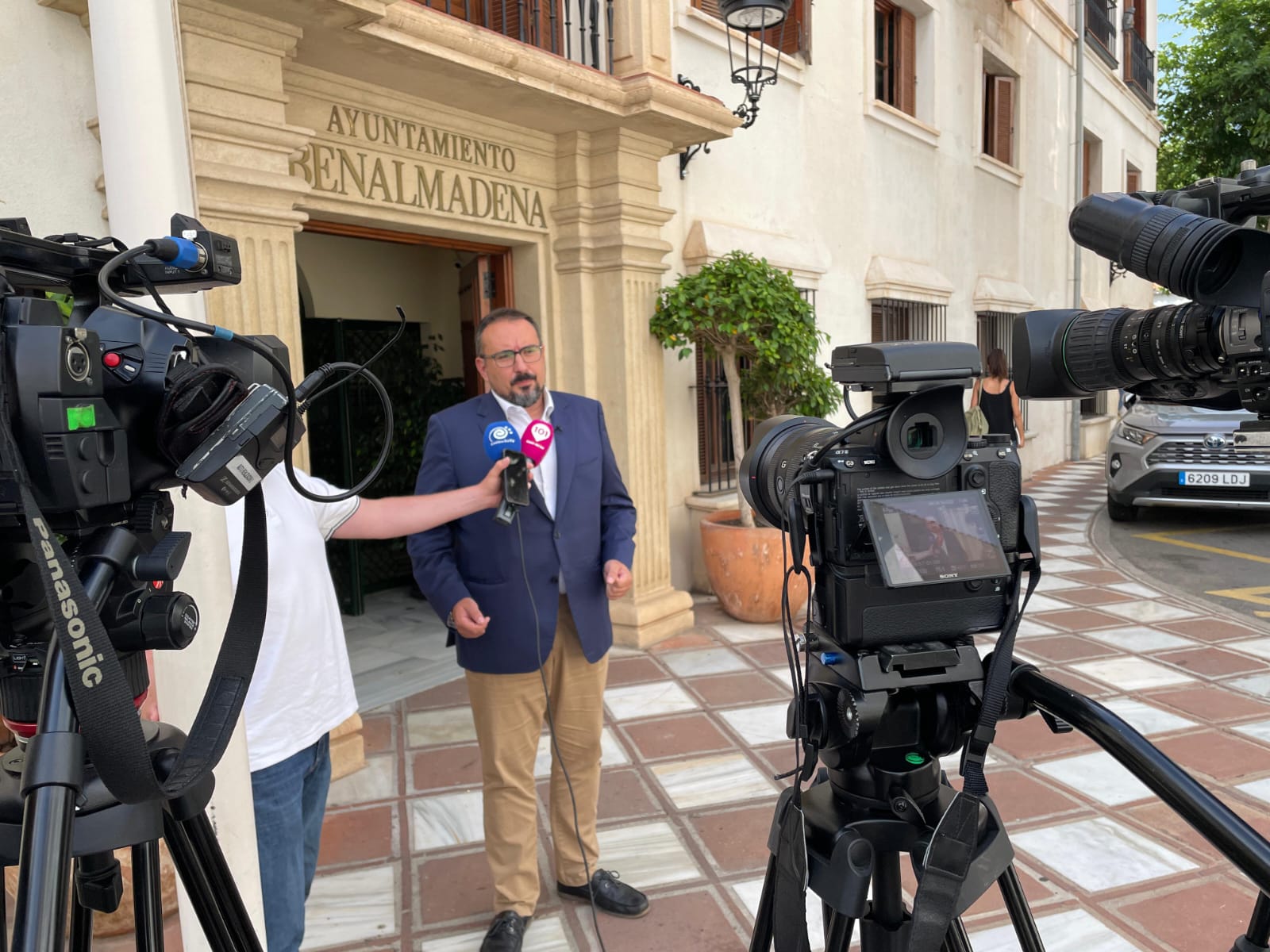 VOX denuncia que el Ayuntamiento de Benalmádena incumple con la ley de ...