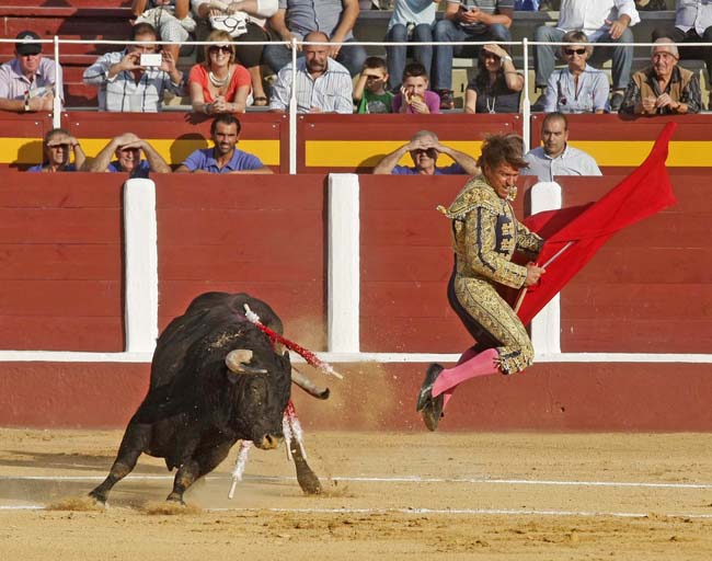 CORRIDA TOROS FERIA ROSARIO FUENGIROLA 12