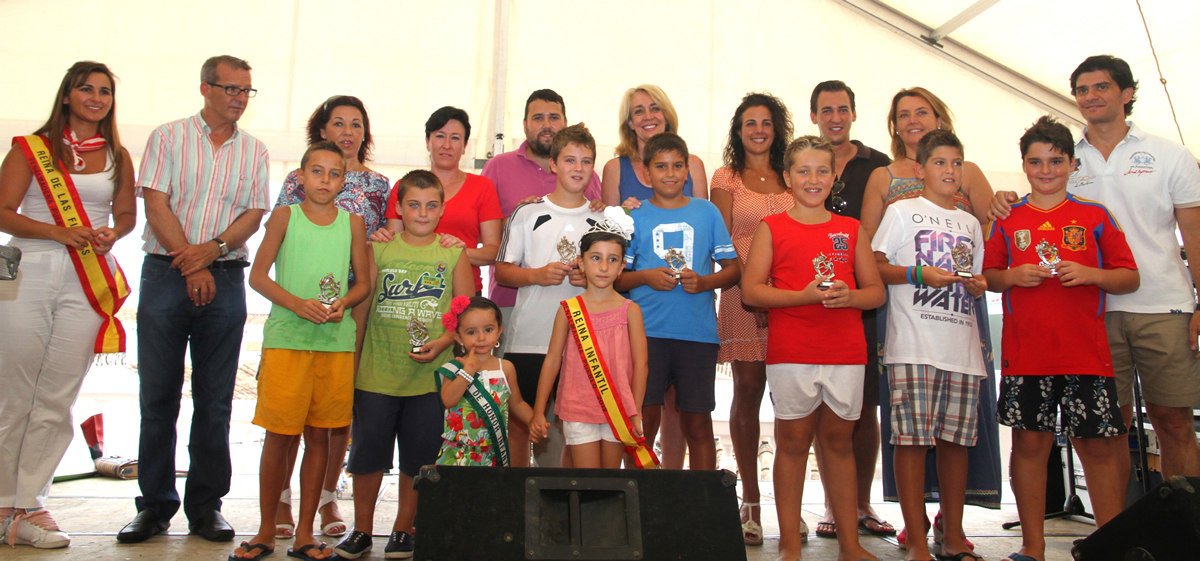 20120818 FIESTA ESPUMA JUEGOS Y ENTREGA PREMIOS FERIA BENALMADENA (33)