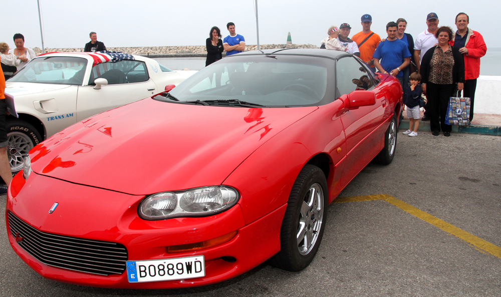 20130512 coches americanos puerto (12)