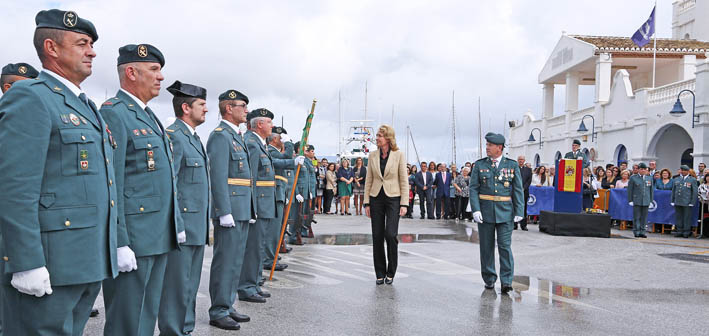 ACTOS EN PUERTO DEPORTIVO BENALMADENA EN HONOR A LA VIRGEN DEL PILAR PATRONA DE LA GUARDIA CIVIL 1