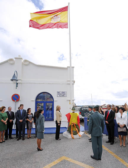 ACTOS EN PUERTO DEPORTIVO BENALMADENA EN HONOR A LA VIRGEN DEL PILAR PATRONA DE LA GUARDIA CIVIL 12