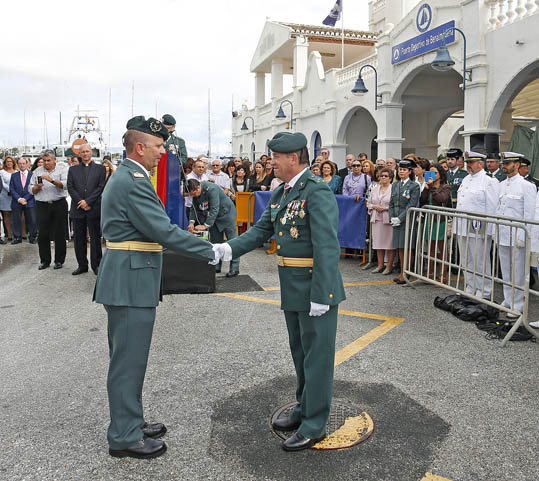 ACTOS EN PUERTO DEPORTIVO BENALMADENA EN HONOR A LA VIRGEN DEL PILAR PATRONA DE LA GUARDIA CIVIL 16