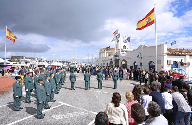 ACTOS EN PUERTO DEPORTIVO BENALMADENA EN HONOR A LA VIRGEN DEL PILAR PATRONA DE LA GUARDIA CIVIL 24