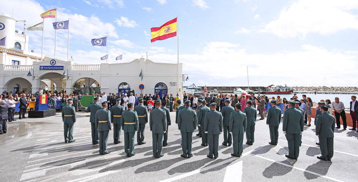 ACTOS EN PUERTO DEPORTIVO BENALMADENA EN HONOR A LA VIRGEN DEL PILAR PATRONA DE LA GUARDIA CIVIL 25