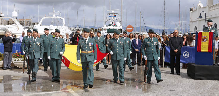 ACTOS EN PUERTO DEPORTIVO BENALMADENA EN HONOR A LA VIRGEN DEL PILAR PATRONA DE LA GUARDIA CIVIL 30