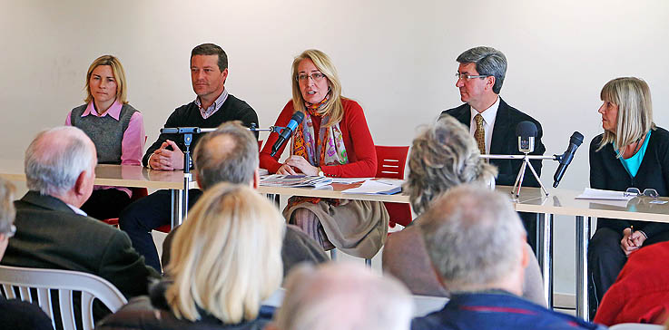 ALCALDESA SE REUNE CON ASOCIACION DE RESIDENTES FINLANDESES 1