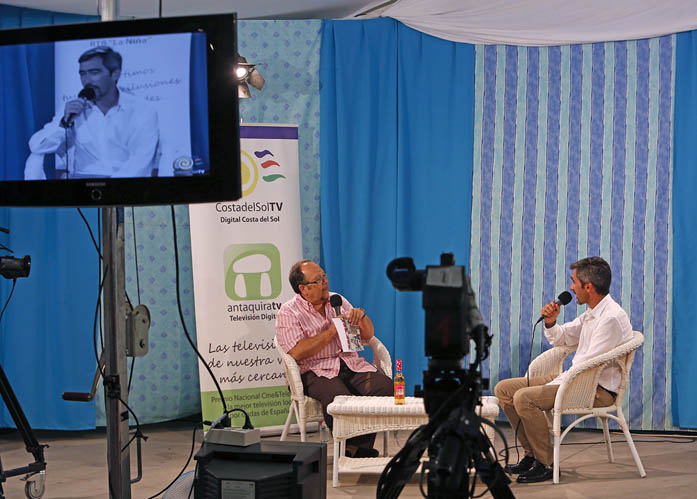 ALCALDE ENTREVISTA CANAL COSTA DEL SOL FERIA SAN JUAN 2015