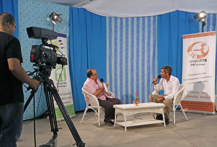 ALCALDE ENTREVISTA CANAL COSTA DEL SOL FERIA SAN JUAN 2015 2