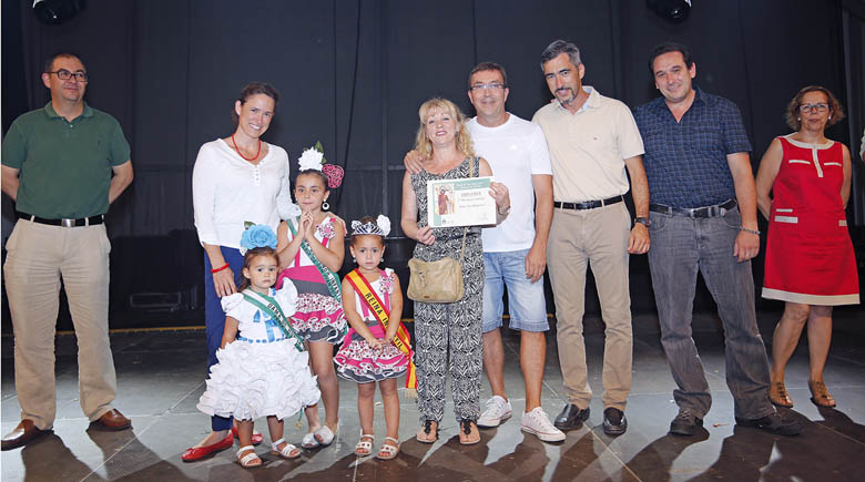 ALCALDE Y CONCEJALES ENTREGAN PREMIOS FERIA SAN JUAN 2015 2