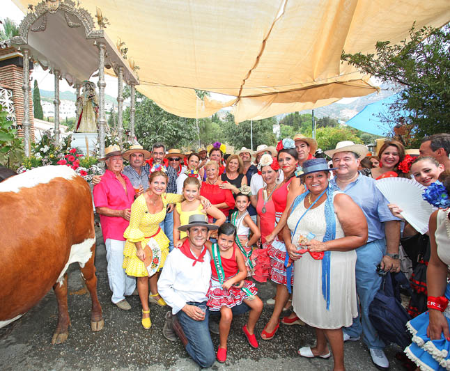 ALCALDE Y CONCEJALES EN ROMERIA VIRGEN DE LA CRUZ DE BENALMADENA PUEBLO 1