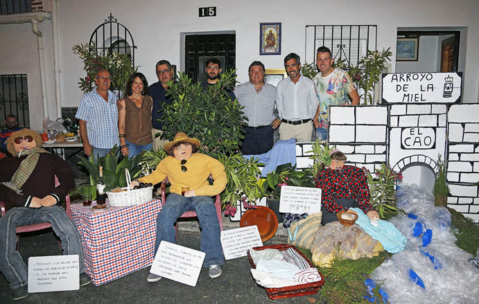 ALCALDE Y CONCEJALES VISITAN JUAS calle Velarde FERIA SAN JUAN 2015