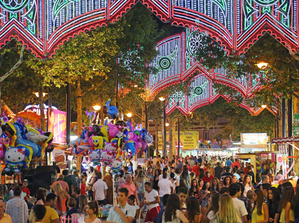 AMBIENTE FERIA NOCHE 4