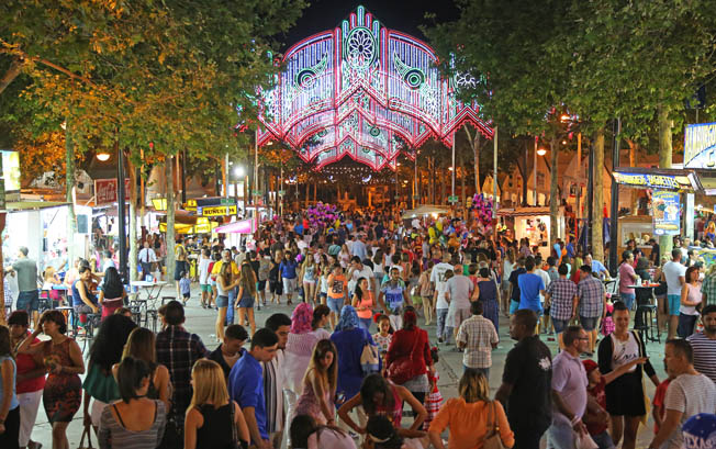 AMBIENTE FERIA NOCHE 4