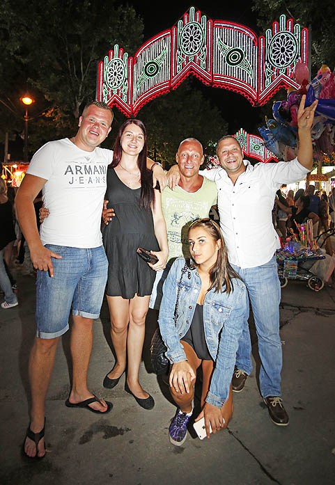 AMBIENTE FERIA NOCHE SAN JUAN 2015 27