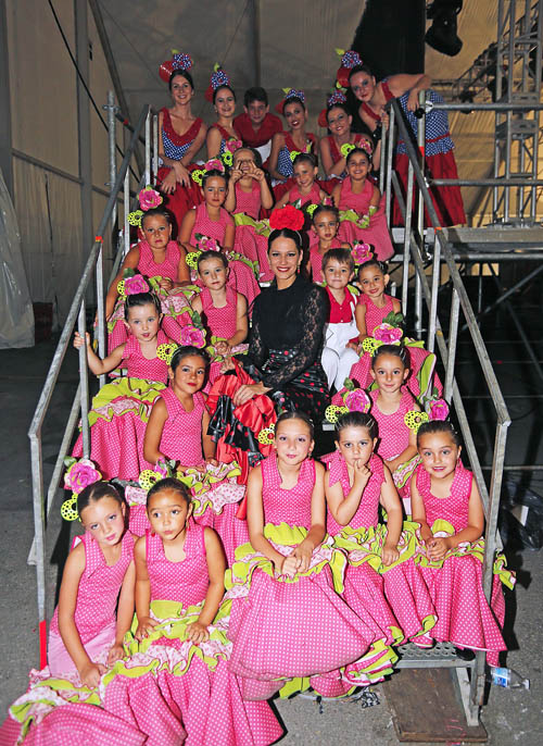 AMBIENTE FERIA NOCHE SAN JUAN 2015 academia de baile MARI LUZ MARQUEZ