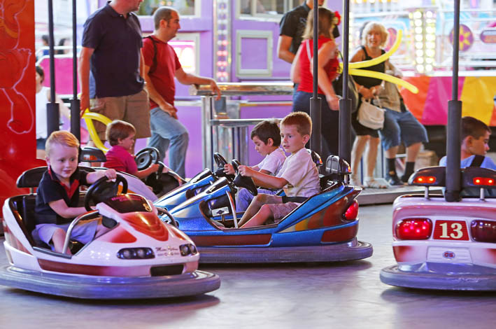 AMBIENTE FERIA NOCHE SAN JUAN 2015 zona atracciones 4