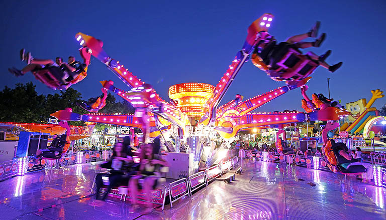 AMBIENTE FERIA NOCHE SAN JUAN 2015 zona atracciones 7