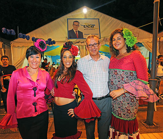 AMBIENTE NOCHE FERIA BENALMADENA PUEBLO 2014 4