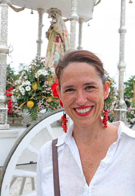 ANA SCHERMAN CONCEJALA DE FESTEJOS EN ROMERIA VIRGEN DE LA CRUZ DE BENALMADENA PUEBLO