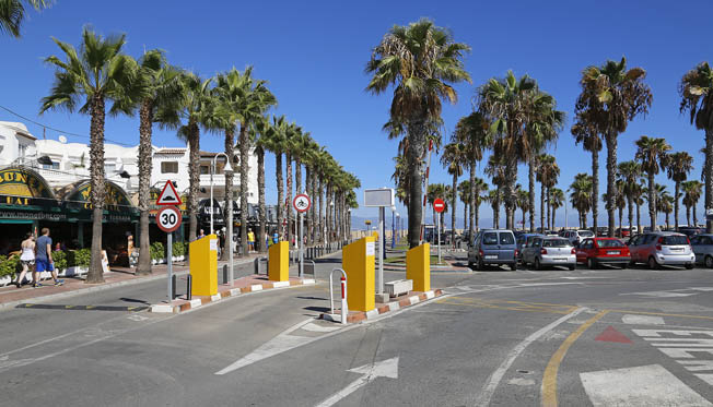 APERTURA DE BARRERAS EN PARKINGS DE PUERTO DEPORTIVO DE BENALMADENA