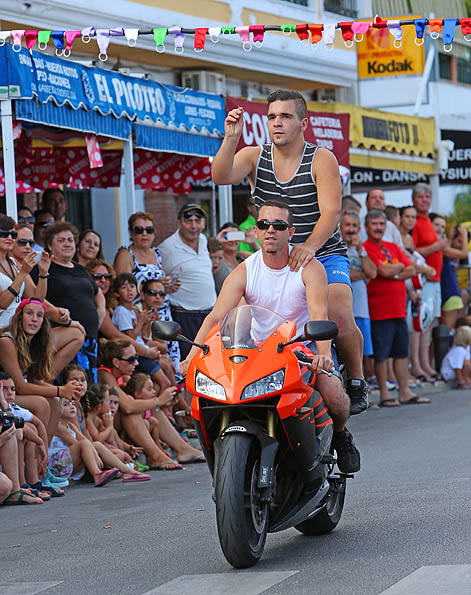 CARRERA CINTAS EN MOTO FERIA BENALMADENA PUEBLO 2014 24