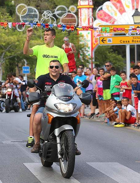 CARRERA CINTAS EN MOTO FERIA BENALMADENA PUEBLO 2014 8