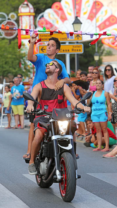 CARRERA CINTAS EN MOTO FERIA VIRGEN DE LA CRUZ BENALMADENA PUEBLO 1