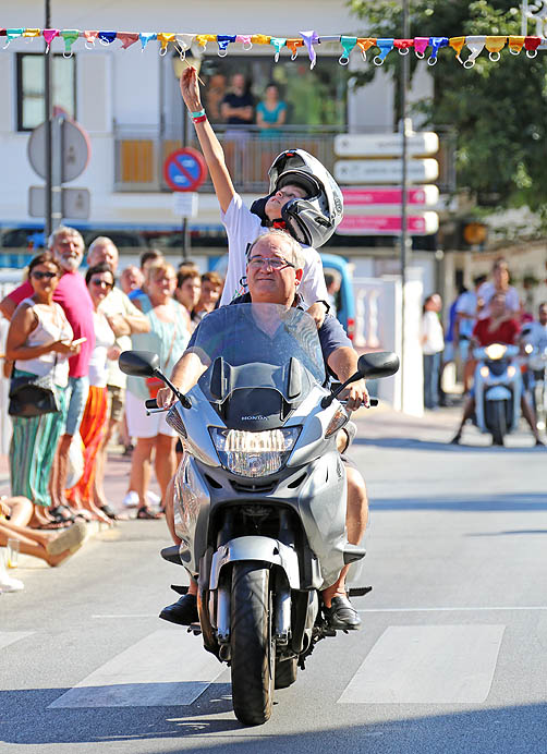 CARRERA DE CINTAS EN MOTO FERIA BENALMADENA PUEBLO 18