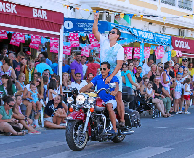 CARRERA DE CINTAS EN MOTO FERIA BENALMADENA PUEBLO 47